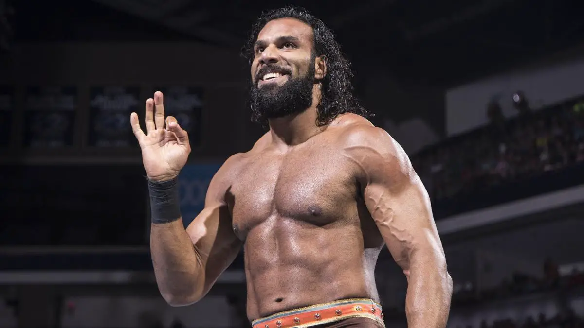 How tall is Jinder Mahal?